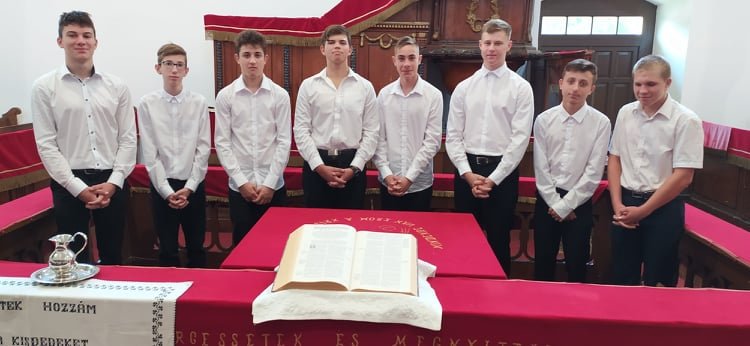 Konfirmáció és keresztelés 08